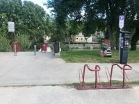 Parking v&eacute;lo - Passerelle_Sommi&egrave;res &copy; OT Pays de Sommi&egrave;res
