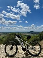 Location de v&eacute;los - V&eacute;lo en pleine nature &copy; Smile Ebike