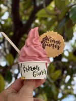 Glacier - glace fraise &copy; Les Fr&eacute;rots Givr&eacute;s