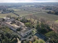Domaine de Massereau - vue a&eacute;rienne du domaine de Massereau, au milieu des vignes. &copy; Domaine de Massereau