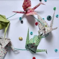 Atelier Origami : R&eacute;alisez une guirlande de grues_Sommi&egrave;res &copy; Les samedis de Sophie