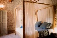 Chambre Parentale C&eacute;leste climatis&eacute;e avec Lit King Size &copy; Fran&ccedil;ois Tabet