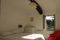 La Petite Maison_Salinelles - Chambre lit simple &copy; Laurent Franquet