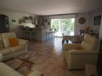 G&icirc;te "Aux Cypr&egrave;s du Sud"_Logrian-Florian &copy; 