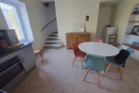 La Maison d&rsquo;En Bas_Orthoux-S&eacute;rignac-Quilhan - Salle &agrave; manger &copy; Office de Tourisme du Pays de Sommi&egrave;res