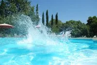 Auberge du C&egrave;dre - piscine &copy; Auberge du C&egrave;dre