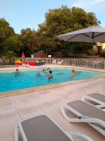 Camping les Chenes - Piscine © Camping Les Chênes