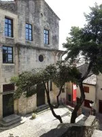 La Chapelle des Ursulines_Sommi&egrave;res - Entr&eacute;e &copy; OT Pays de Sommi&egrave;res