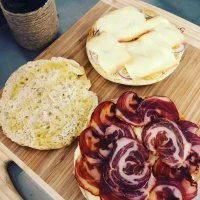 L '&eacute;picurienne - Plateau de charcuteries et fromages &copy; L '&eacute;picurienne
