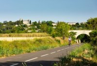 A vélo - Villevieille © Aurelio Rodriguez A vélo - Villevieille